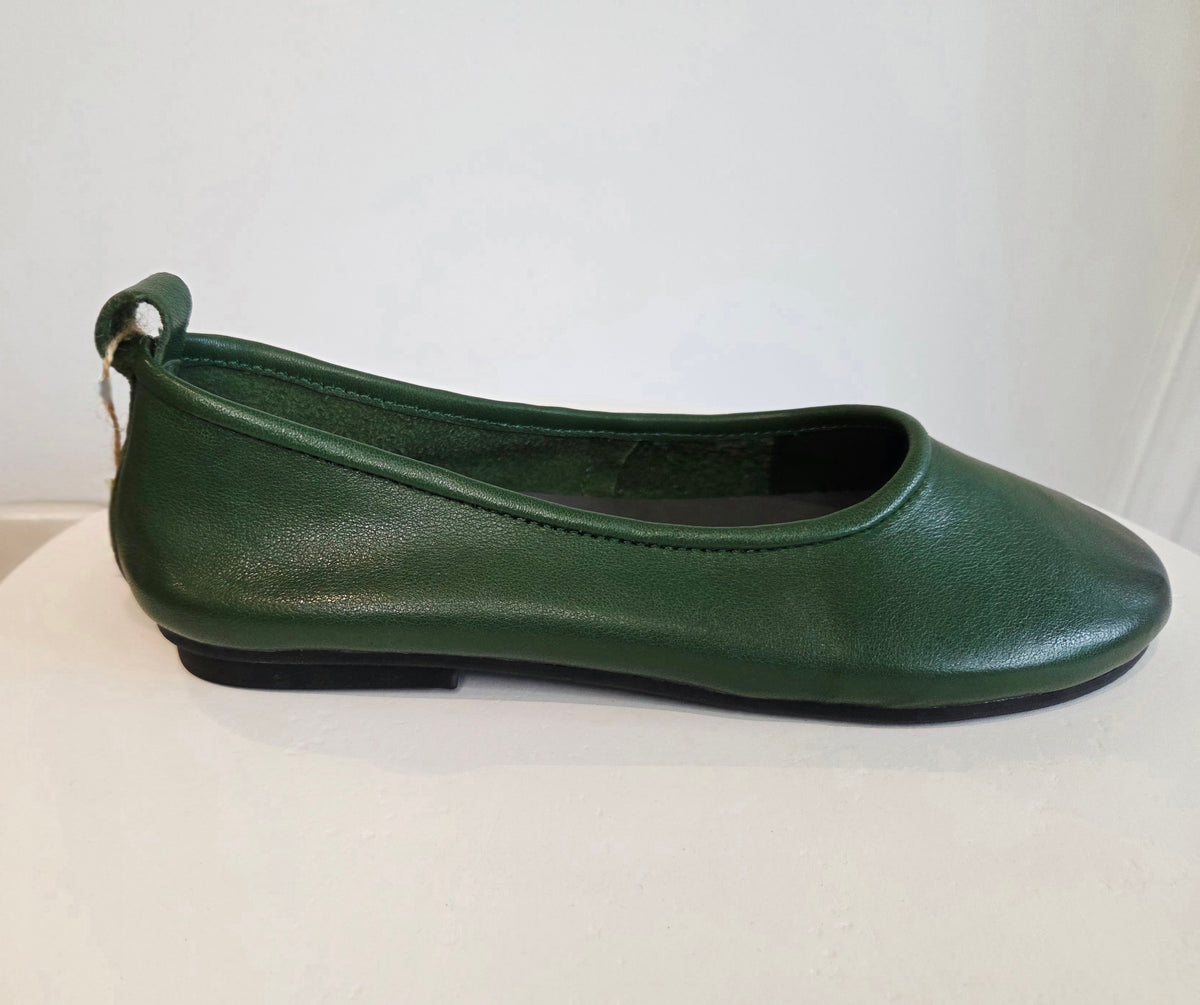 Yokono Tula Flats Verde
