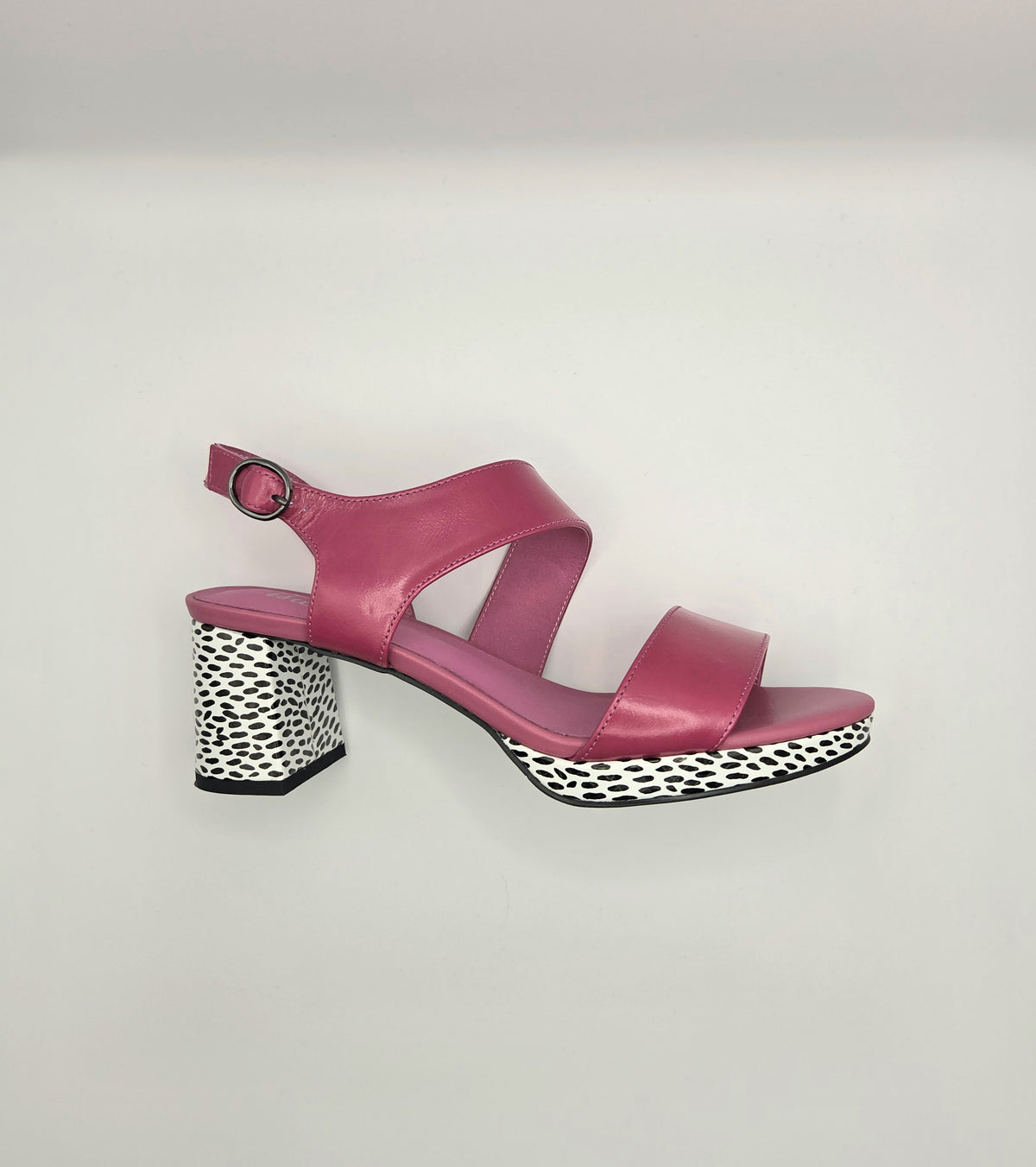 Isabella Odessa Fuchsia