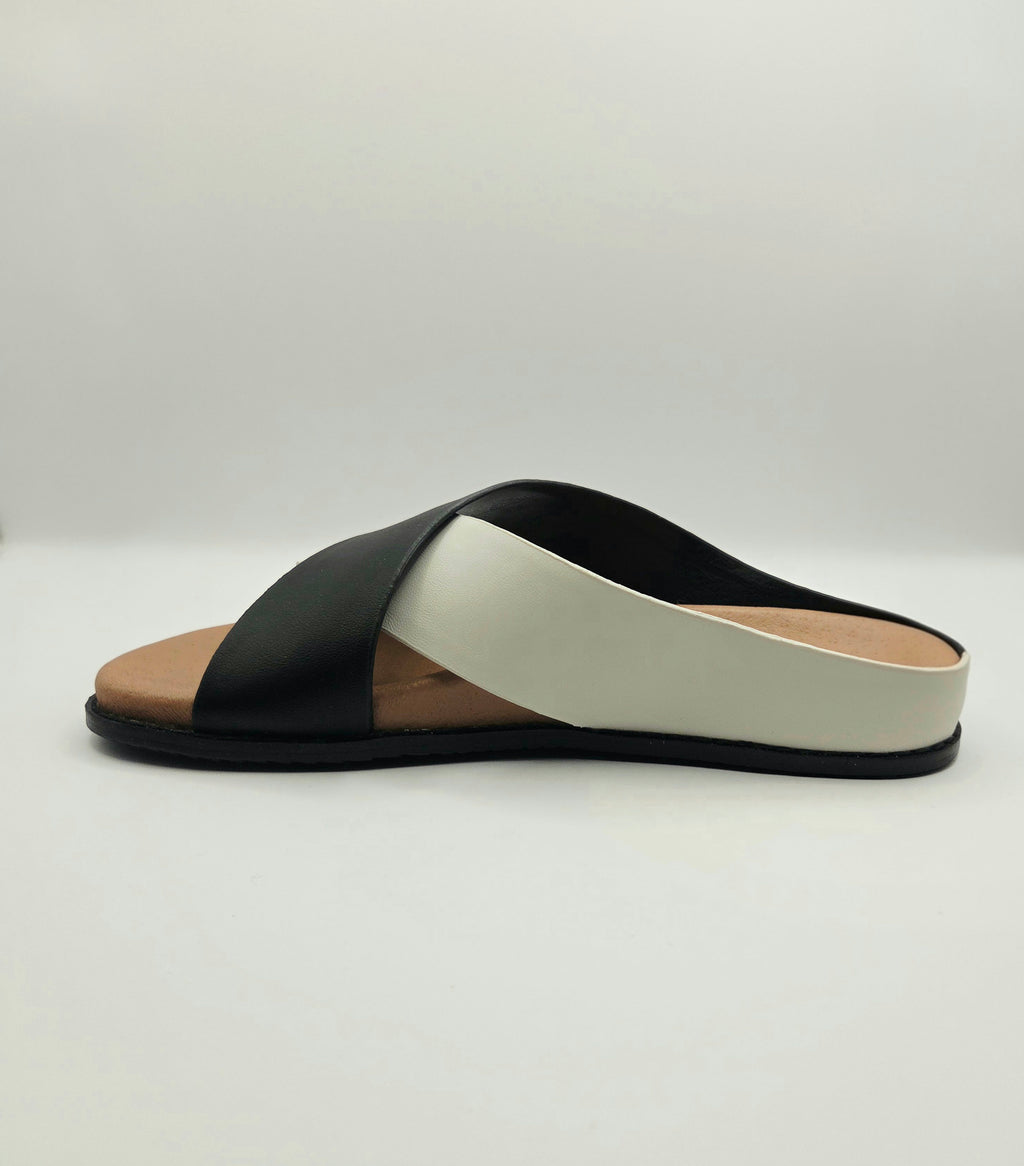 Bay Lane Mystic Black/Ice