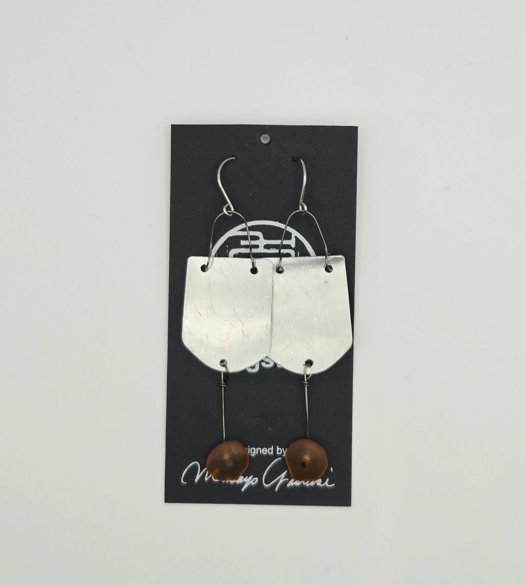 Dogstar Kohaku Earrings Amber