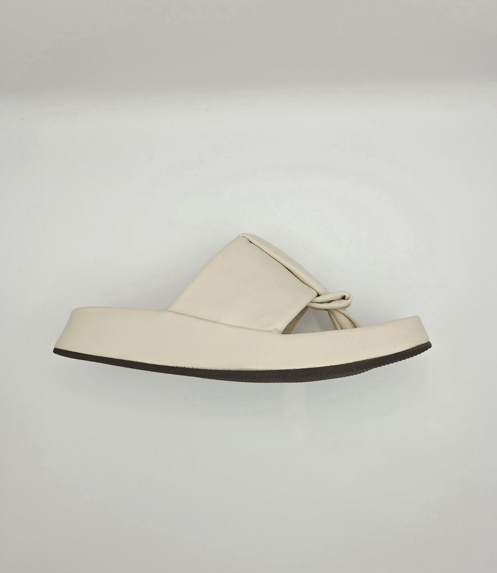Nu by Neo Uma Beige