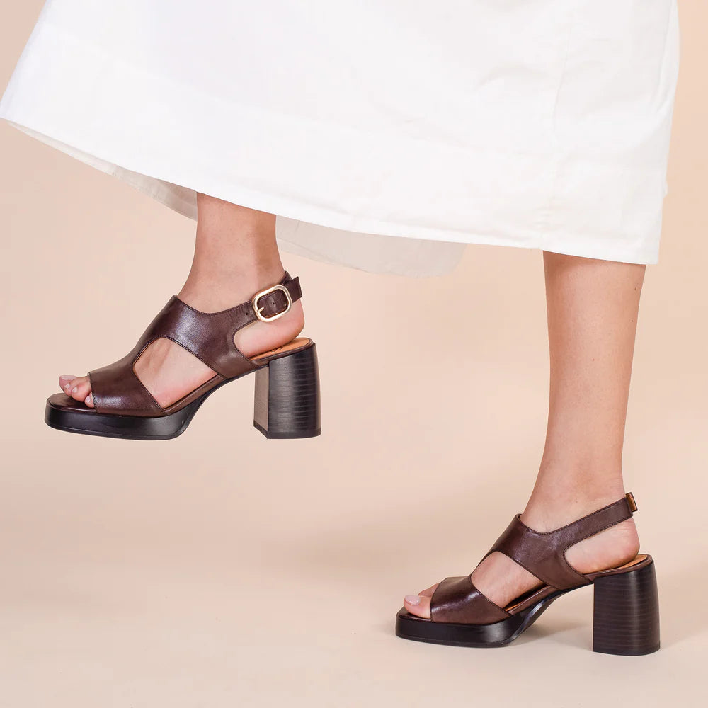 EOS Iraia Chestnut
