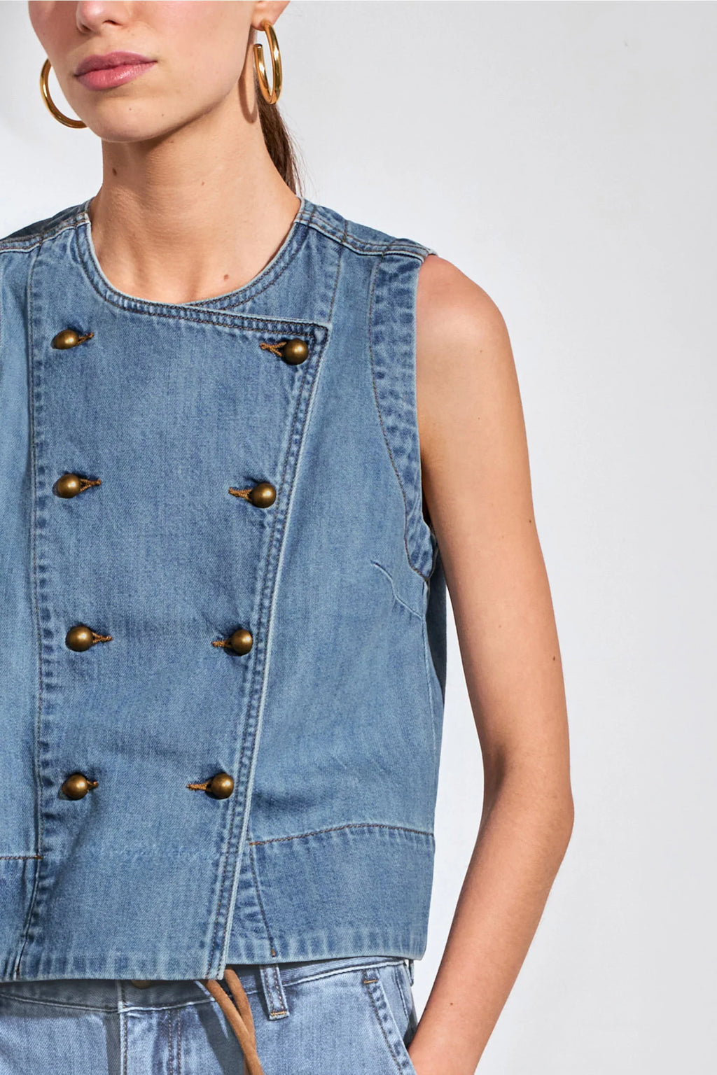Zoe Kratzmann Charge Vest