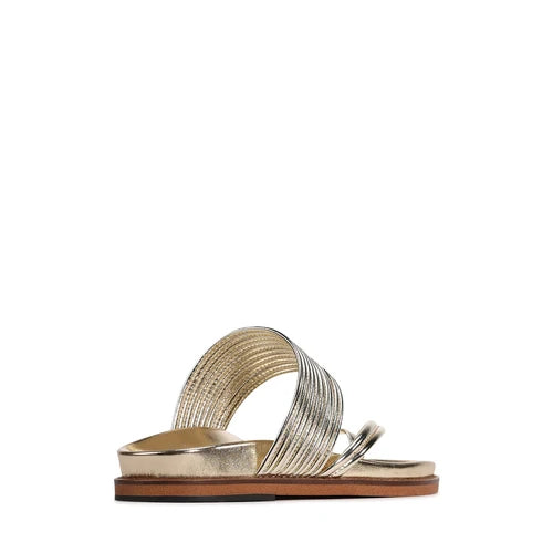 EOS Carmelle Soft Gold