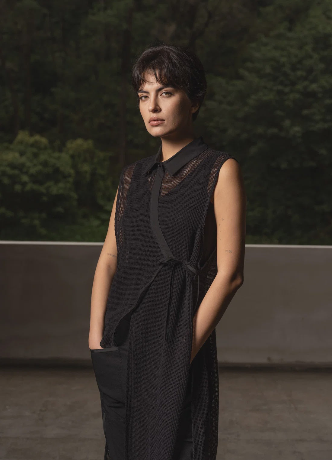 Bone & Arrow Vero Top Black